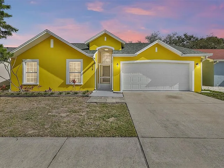 128 Lookout Dr — Photo 1
