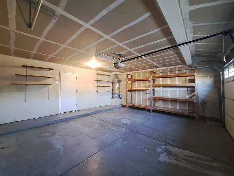 9507 Salinger St — Photo 18