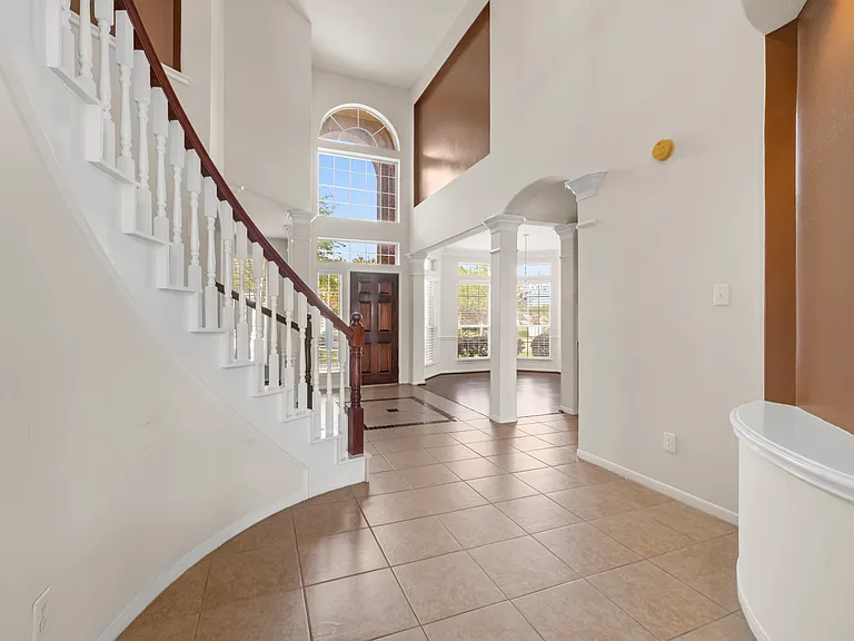 1111 Blue Leaf Dr — Photo 6