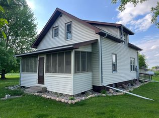 310 3rd St NW, McIntosh, MN 56556