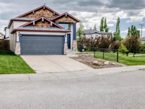 91 W Panamount Gdns NW, Calgary, AB T3K 5V5