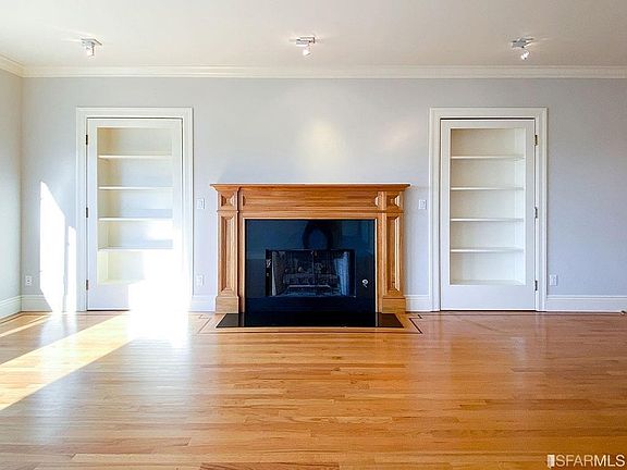 2nd image of 370 Upper Ter APT 3