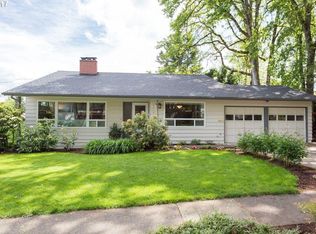 11320 SW Ridgecrest Dr, Beaverton, OR 97008