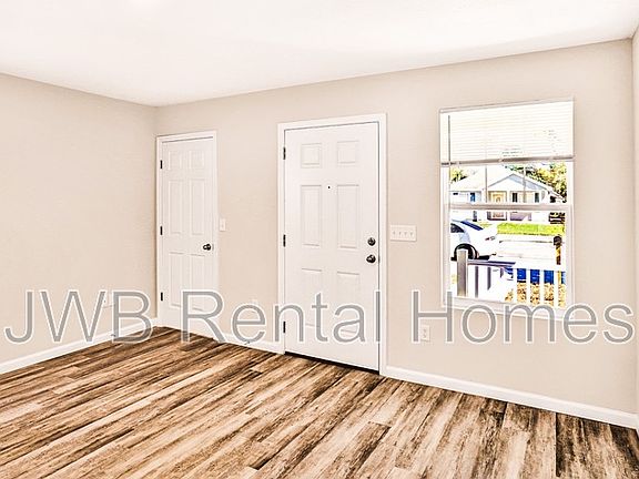 3rd image of 1362 Florida Ave