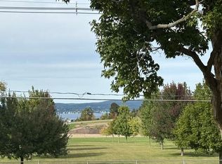 2035 W Sheridan St, Petoskey, MI 49770