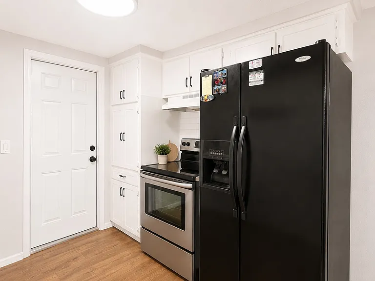 7924 Halsey Dr — Photo 7