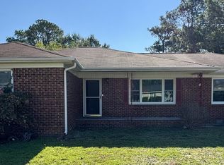 5706 McDougal Dr, Fayetteville, NC 28304