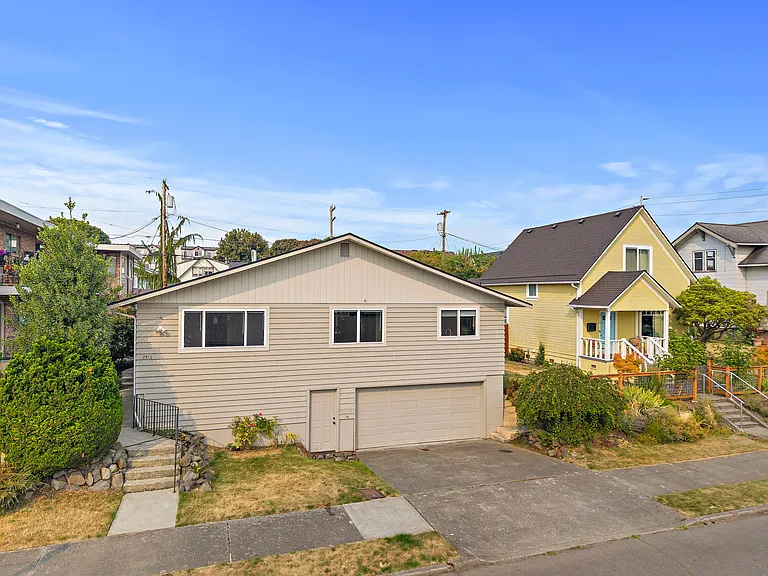 2516 Rockefeller Ave #1 — Photo 3