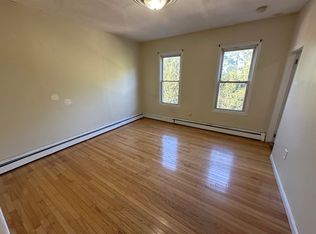 367 Maverick St #3, Boston, MA 02128