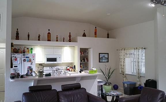 5th image of 7906 Sandel Wood Cir W