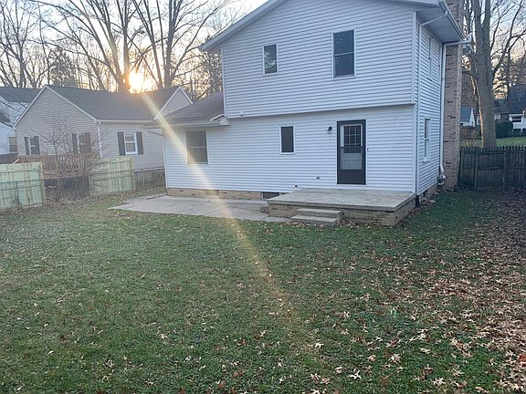 Fenced in backyard and (separate) fenced in front yard