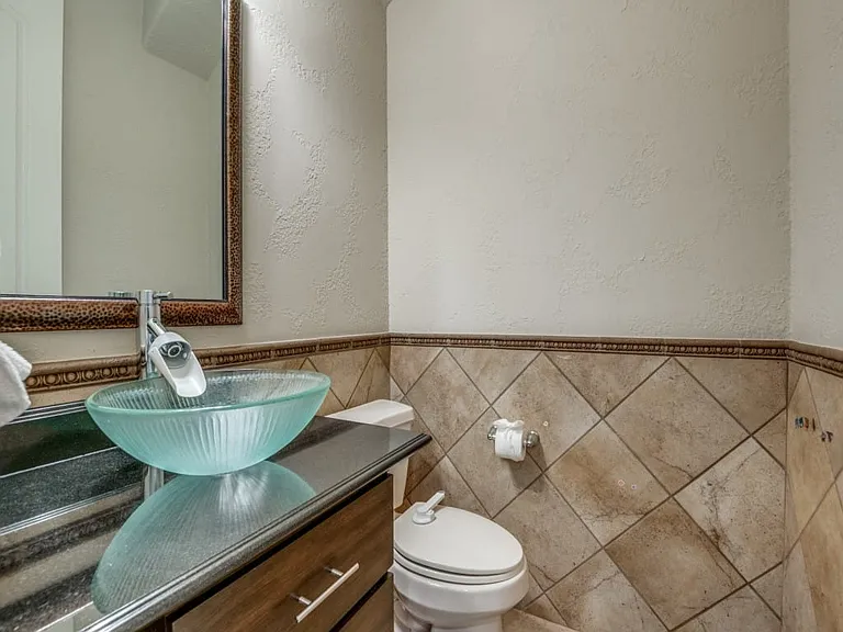 7927 Osborn Pkwy — Photo 19