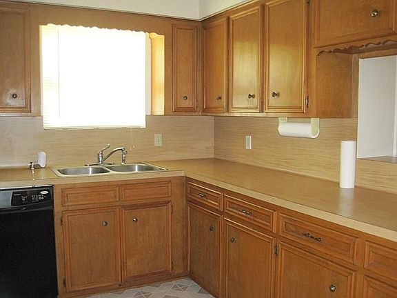 5th image of 503 Muirwood Ln