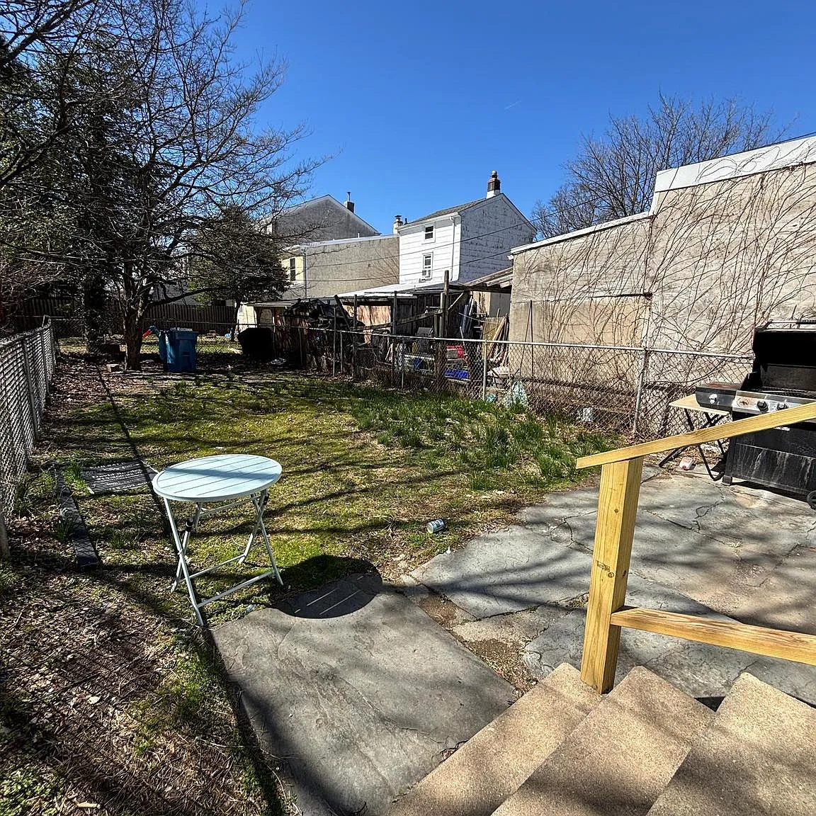 5 bed, 1.5 bath, 1870 sqft, $2,700 — Photo 4