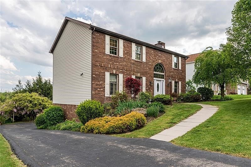 1st image of 1436 Colony Dr