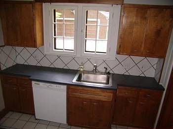 4th image of 3590 Milton Ave