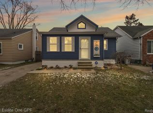 1202 E Hayes Ave, Hazel Park, MI