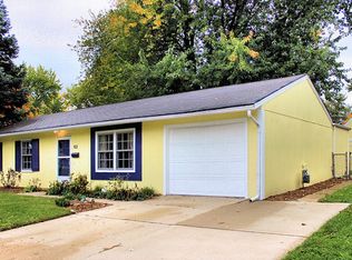 82 Springdale Rd, Montgomery, IL 60538