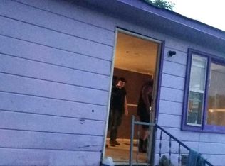 250 Fairground St, Ellington, MO 63638