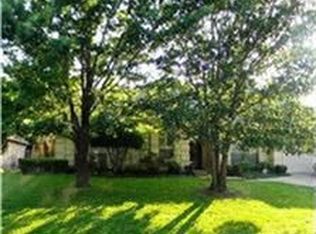 6928 Brookvale Rd, Fort Worth, TX 76132