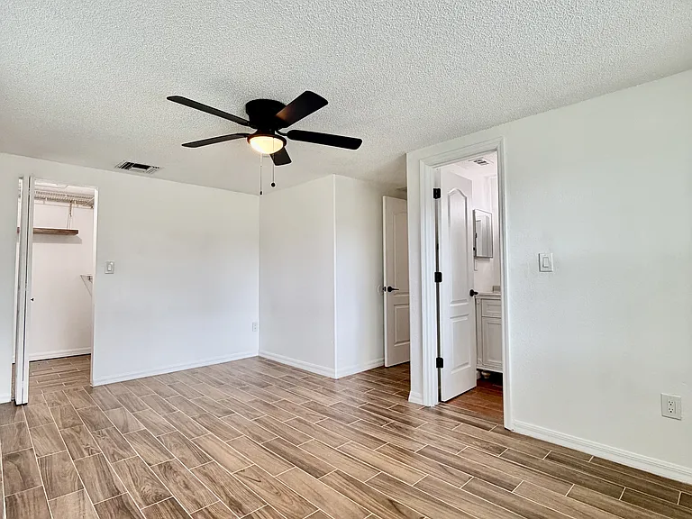 7201 Daggett Ter — Photo 23