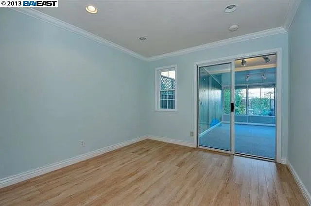 66 Snyder Way — Photo 8