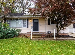 20147 Hilliard Blvd, Rocky River, OH 44116
