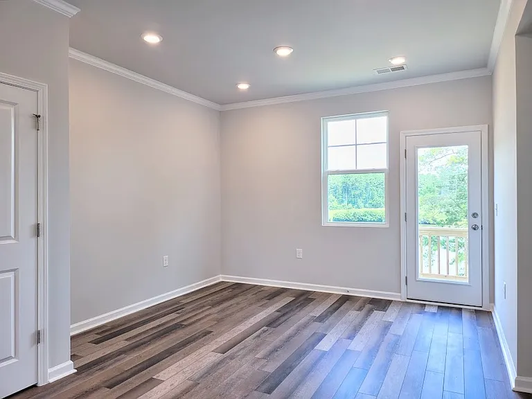 1108 Shoreside Dr — Photo 10