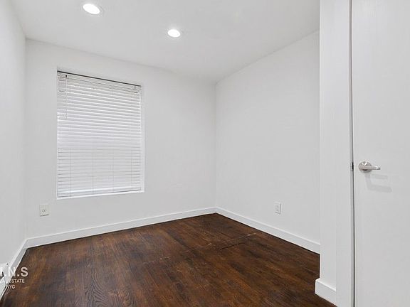 5th image of 309 W 29th St #Bbf