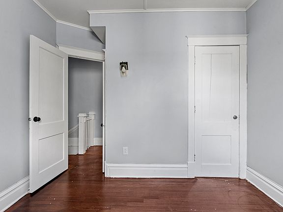 3rd image of 4 Amity St #1