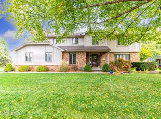 6856 Morningdew Blvd, Maumee, OH 43537
