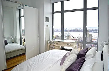 Rented by New York Residence