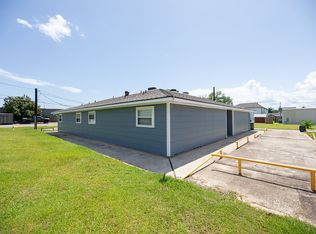 104 W 10th St, Lake Charles, LA 70601