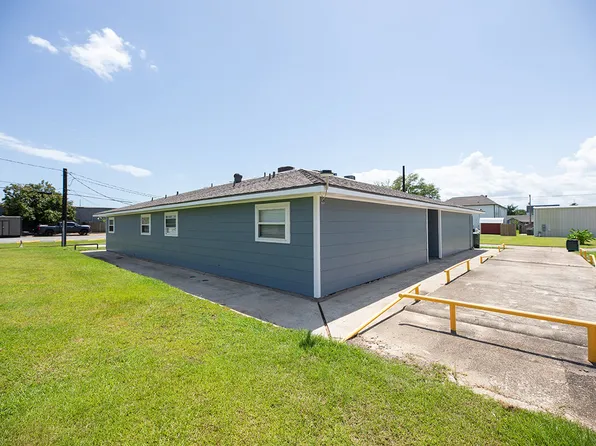 1 bed, 1.0 bath, 500 sqft, $695, 104 W 10th St APT 7, Lake Charles, LA 70601