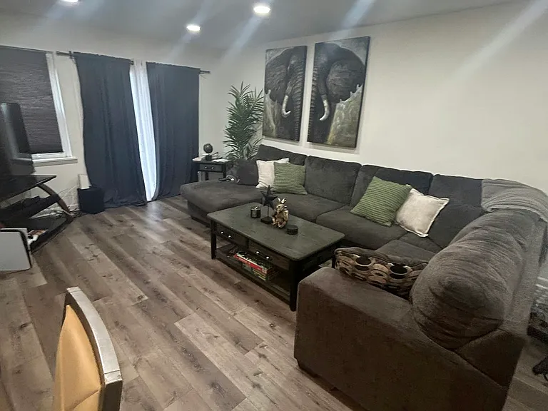 3973 Lankenau Ave #2 — Photo 9