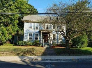 715 Quinnipiac Ave #2R, New Haven, CT 06513