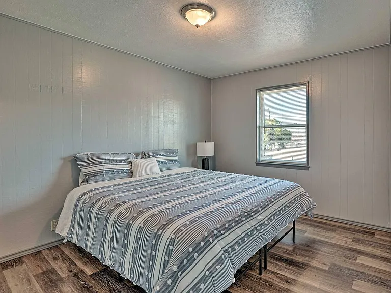 301 Thomas St #2 — Photo 17