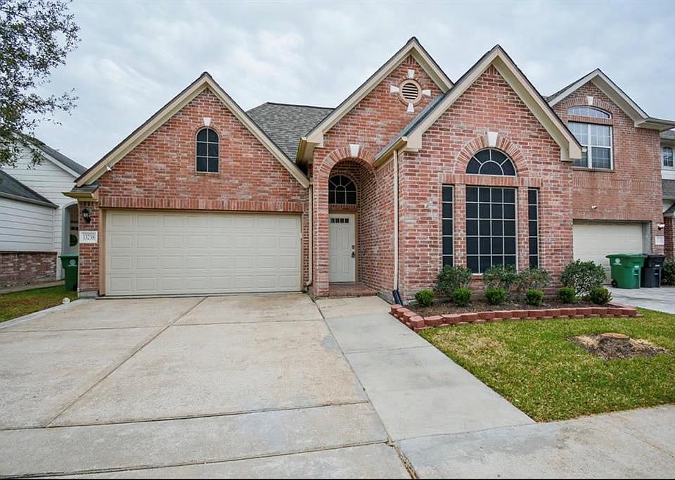 1st image of 13238 Southpoint Ln