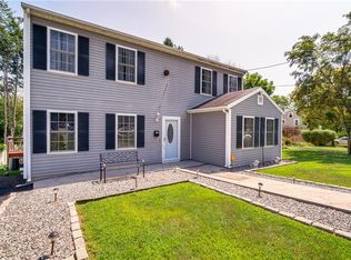 868 Brooklawn Ave, Bridgeport, CT 06604
