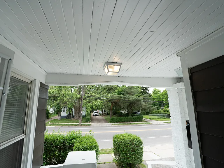 3659 E 131st St #B — Photo 10