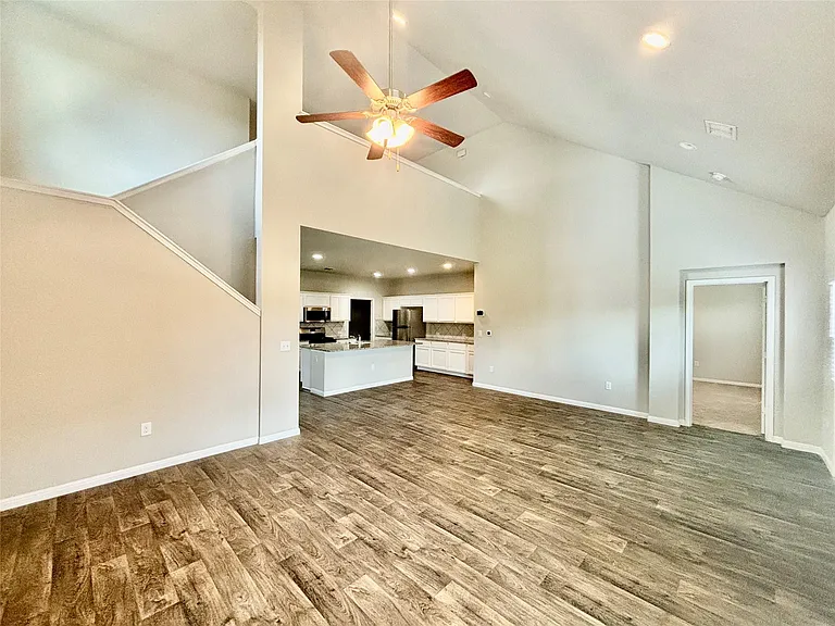 1905 Alamo Heights Ave — Photo 9