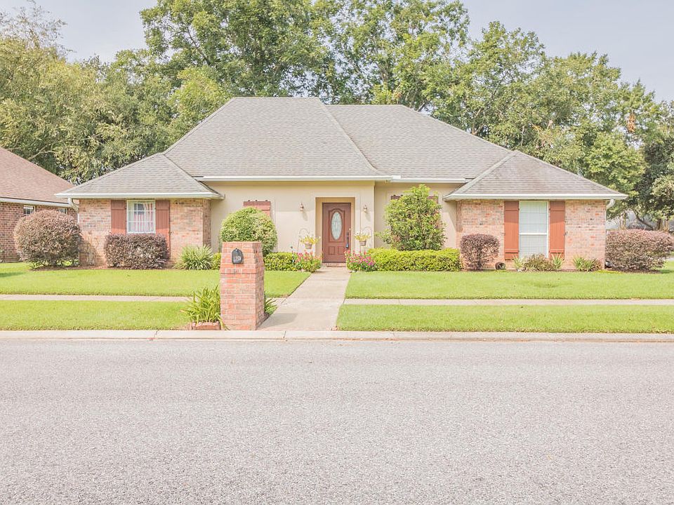 1st image of 107 Water Birch Ln
