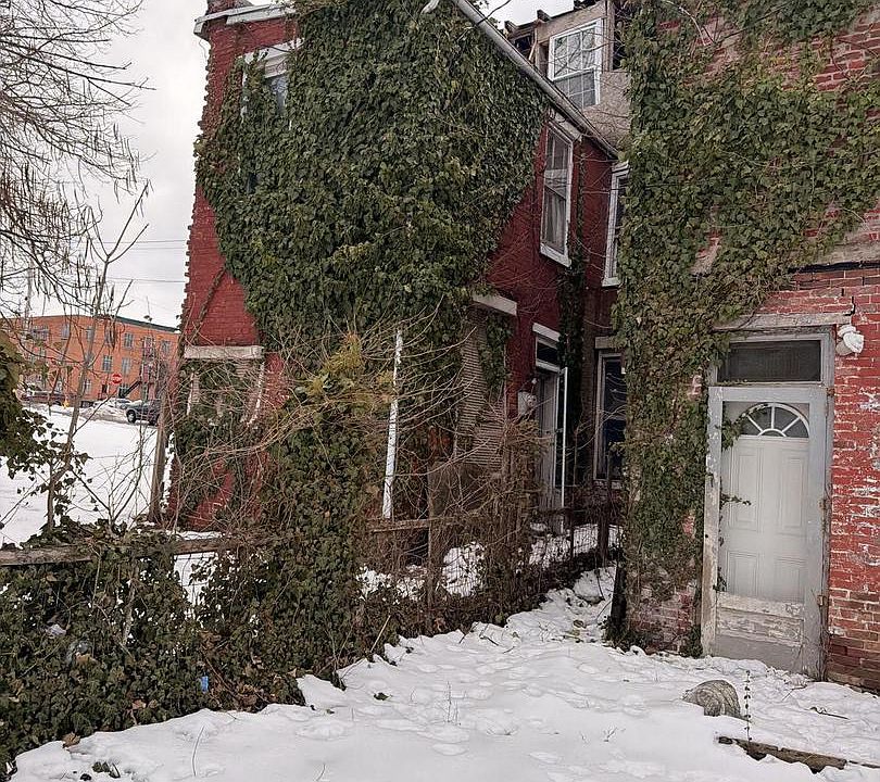 2nd image of 428 Kelker St