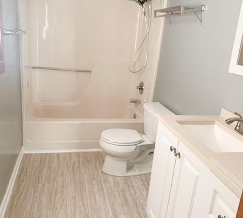 4th image of 220 Saddle Creek Dr NW