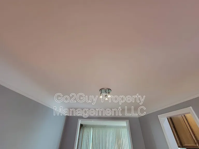 23331 Oak St — Photo 18