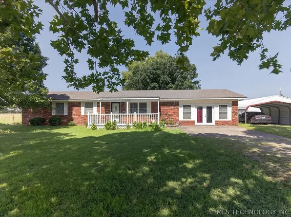 31651 N 4000th Rd, Ramona, OK 74061