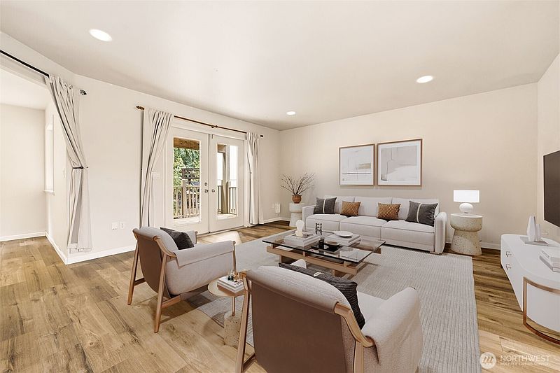 4th image of 4729 Seahurst Avenue
