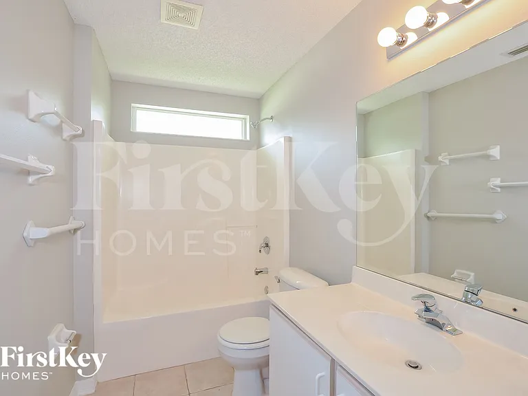 8 Wild Oak Pl — Photo 15
