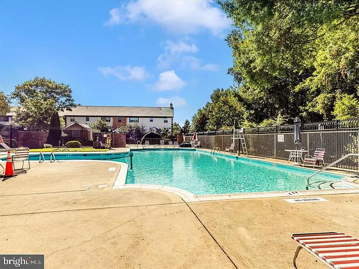 4411 Romlon St #301 — Photo 48