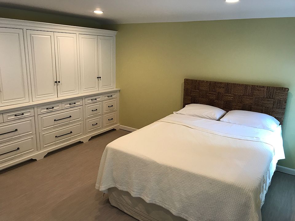 27 Radcliffe Rd, Wellesley, MA 02482 Zillow